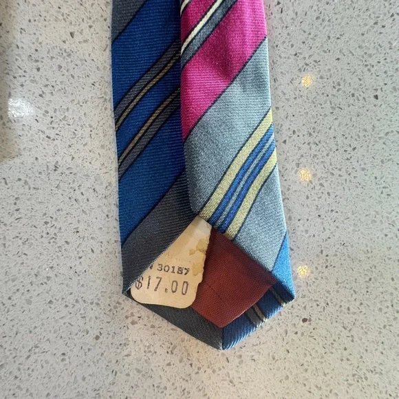 Vintage Yves Saint Laurent Red and Blue Striped Tie NWT - Picture 10 of 10